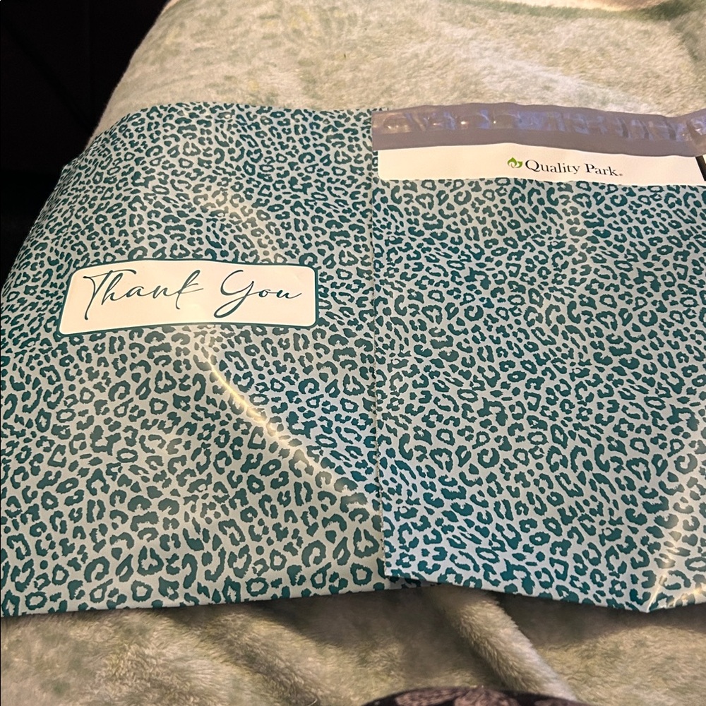 20 Leopard Print Thank You poly mailers
